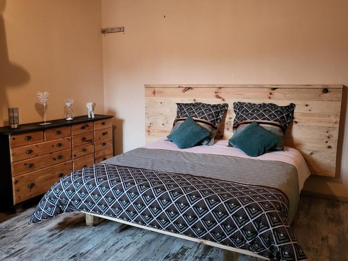 Bed and Breakfast La Boriette Du Rougier Montlaur  Экстерьер фото